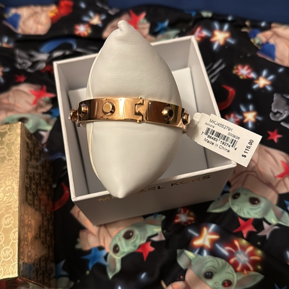 NEW MICHAEL KORS ROSE GOLD BRACELET BANGLE DIAMOND LOVE LOCK NUT BOLT CUFF BOX X - Picture 6 of 16